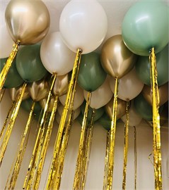 {{photo.Alt || photo.Description || '30 Шаров с золотым дождиком'}}
